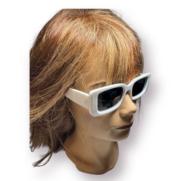 Veda Tinda Vision Rectangle Sunglasses Off White Retro TAC Polarized UV Lenses - Picture 2 of 11